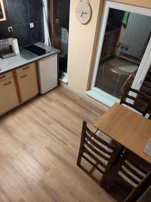 Logement Avec Piscine Brunstatt Esterno foto